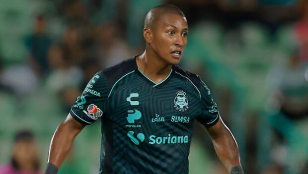 Pedro Aquino tiene contrato con Santos Laguna hasta 2027. (Foto: Santos Laguna)