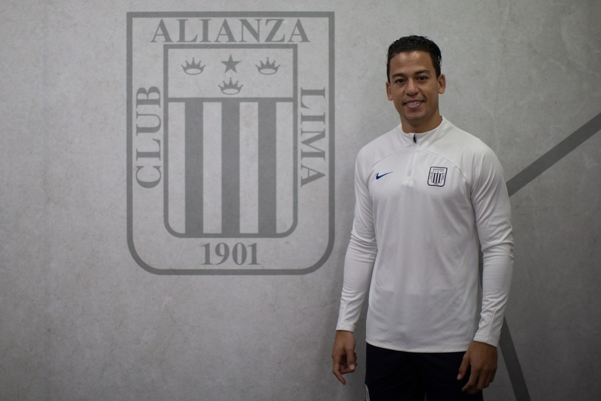 Cristian Benavente: “El primer dolido por no haber estado aquí antes soy yo”. (Foto: Mario Zapata).