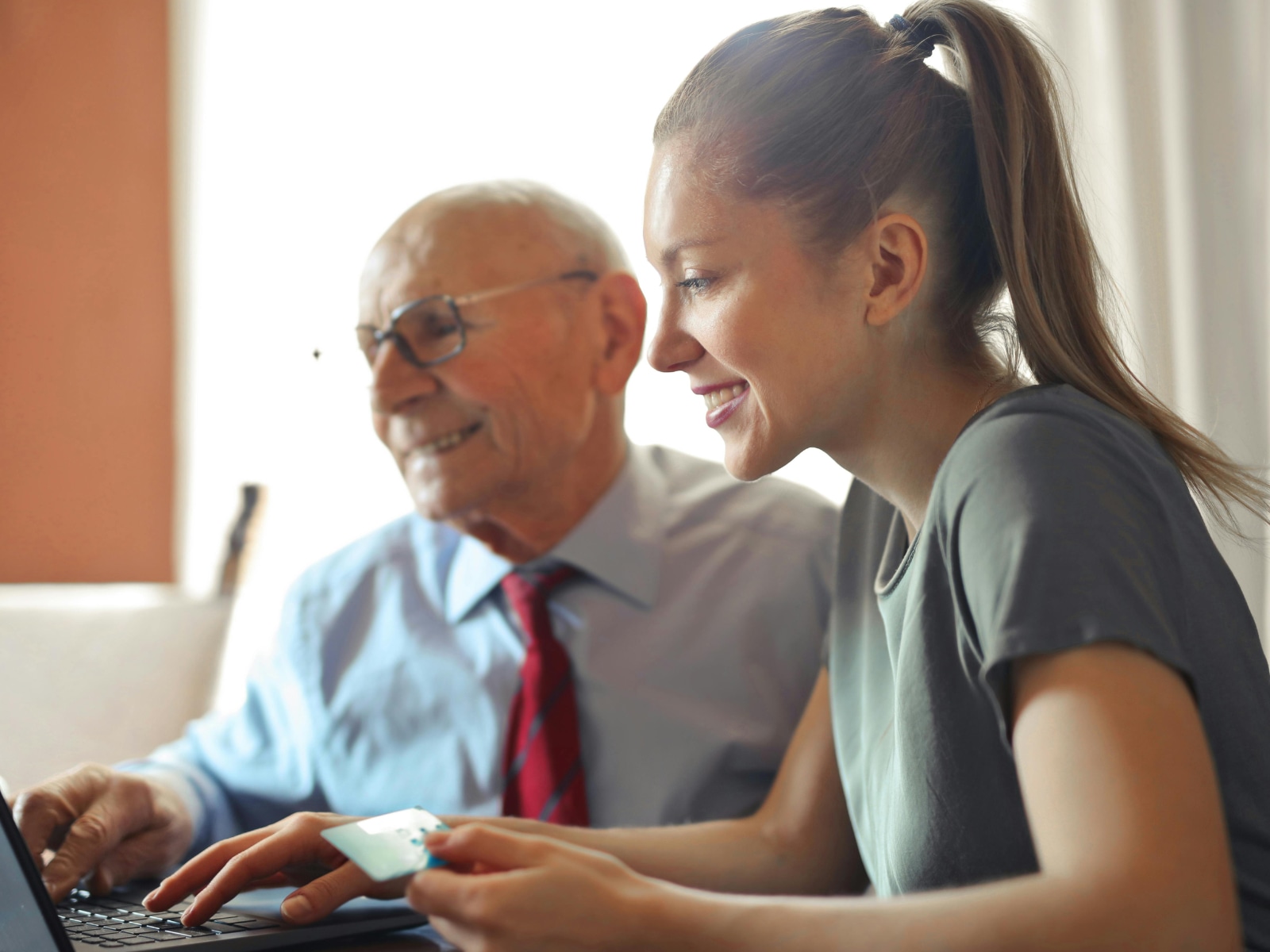 Los peores errores financieros que debes evitar, según expertos (Foto: Pexels)