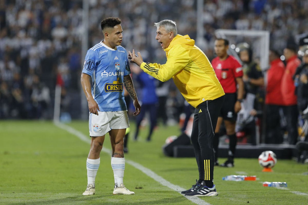 Jesús Pretell fue dirigido por Thiago Nunes en Sporting Cristal. Hoy lo llevaría a LDU. (Foto: @photo.gec)