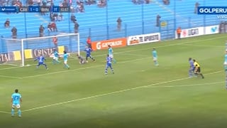 El gol que se perdieron debajo del arco y el 'Tanque' Arias no lo pudo creer [VIDEO]