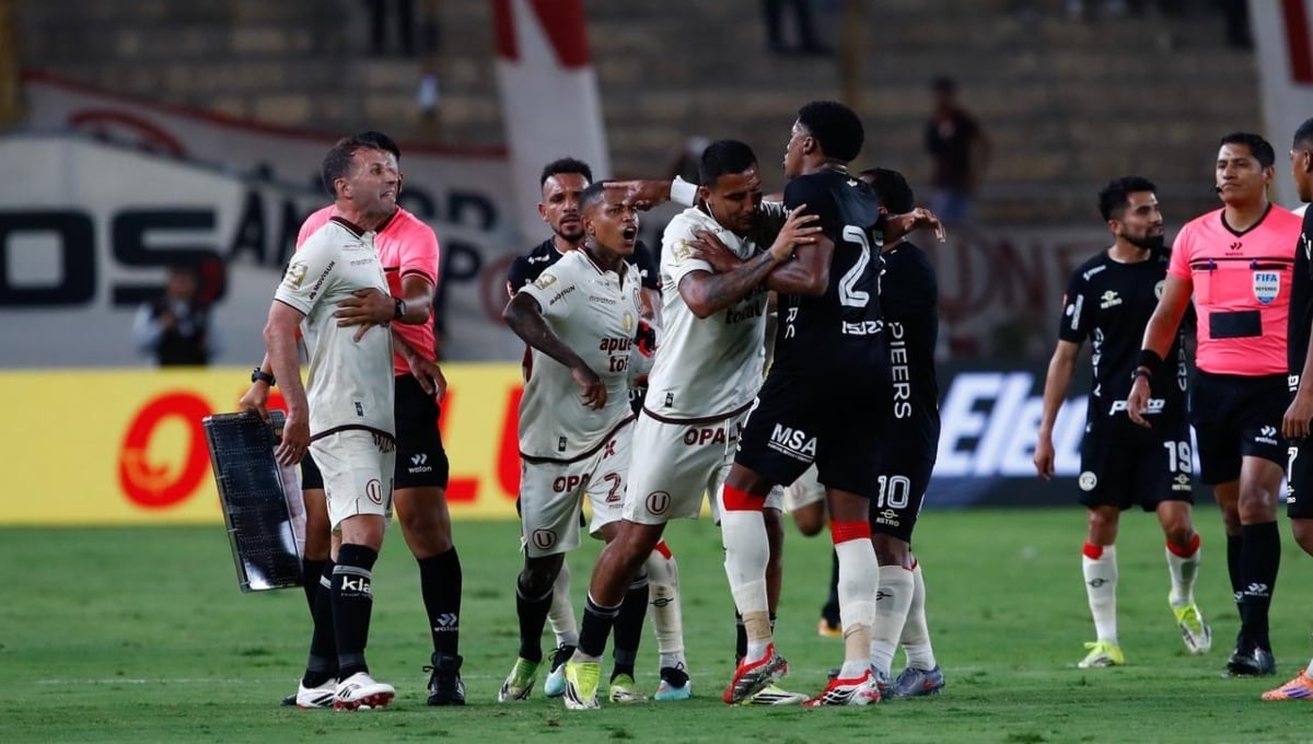 Jugadores de UTC denunciaron presuntos insultos racistas desde la tribuna sur del Estadio Monumental. (Foto: GEC)