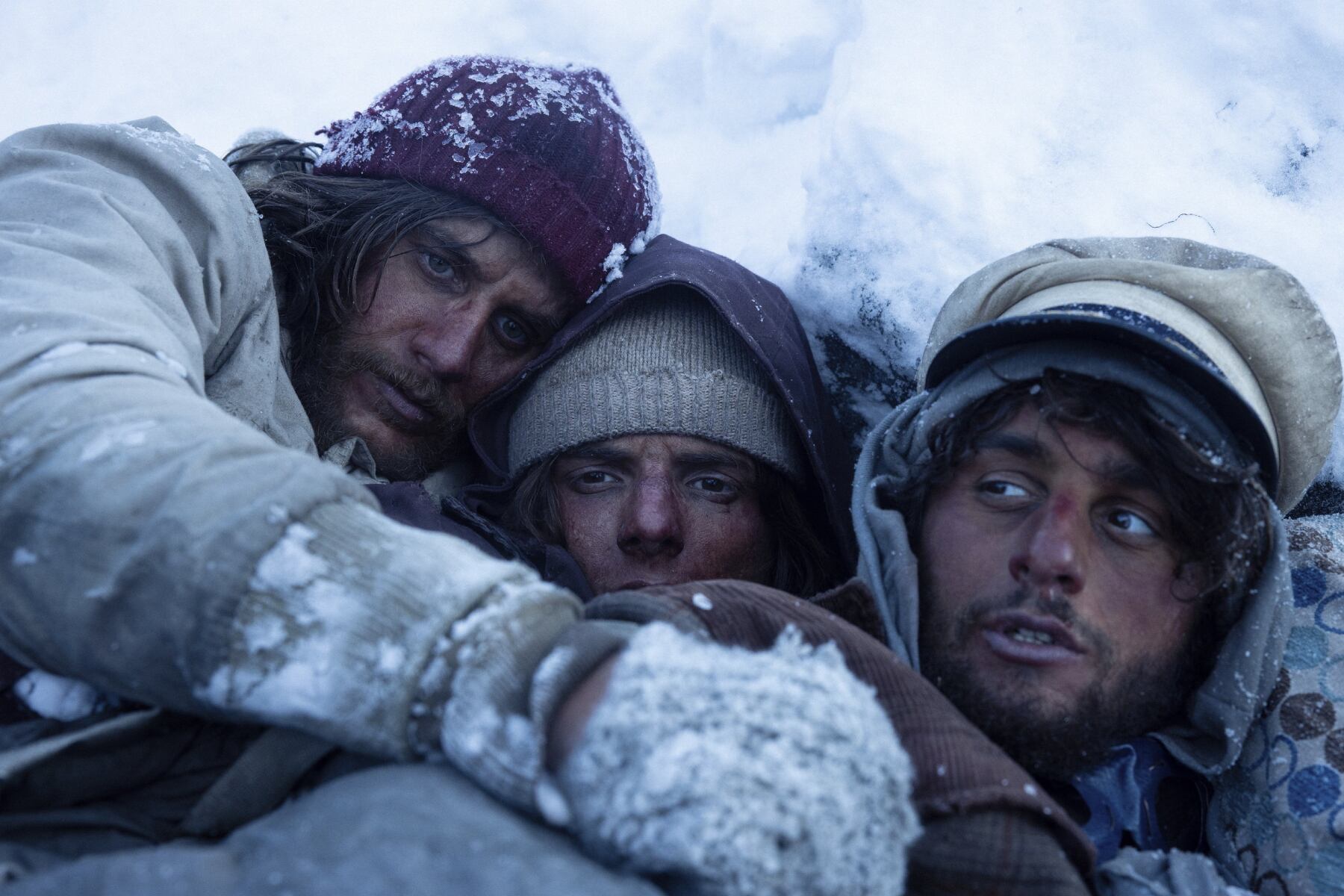 "La sociedad de la nieve" cuenta la historia de los sobrevivientes al accidente aéreo de 1972 en Los Andes (Foto: Netflix)