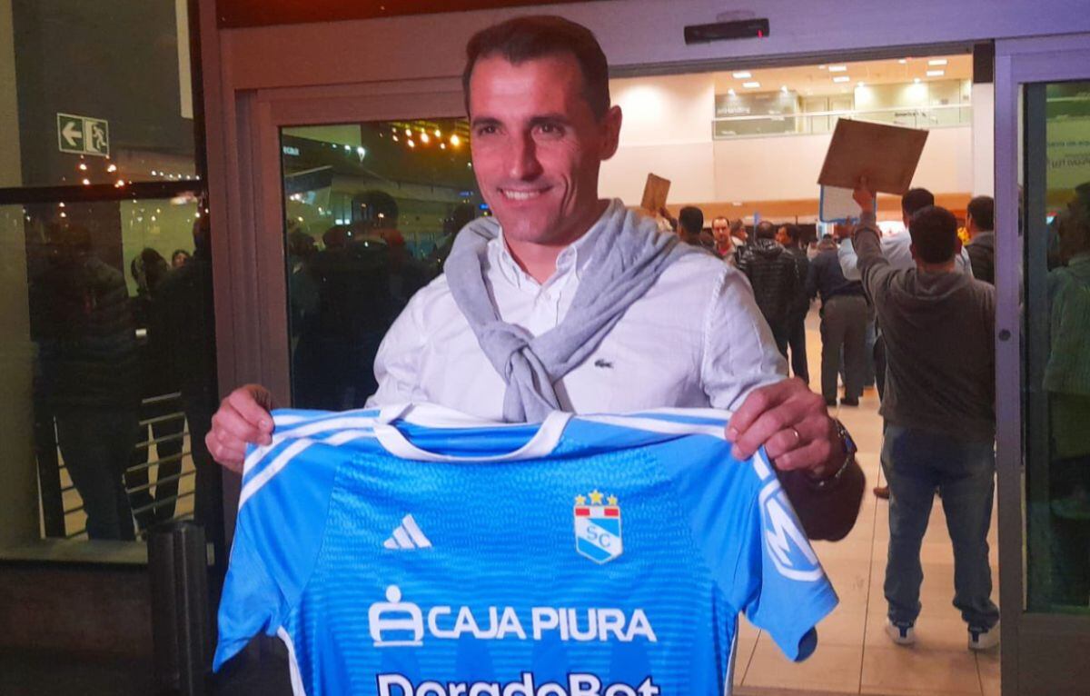 Guillermo Farré ha firmado contrato con Sporting Cristal hasta diciembre de 2025. (Foto: @raulchavezpa)