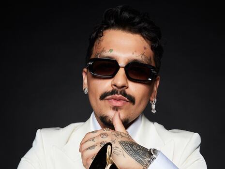 Christian Nodal tiene bello gesto con Ángela Aguilar durante uno de sus conciertos