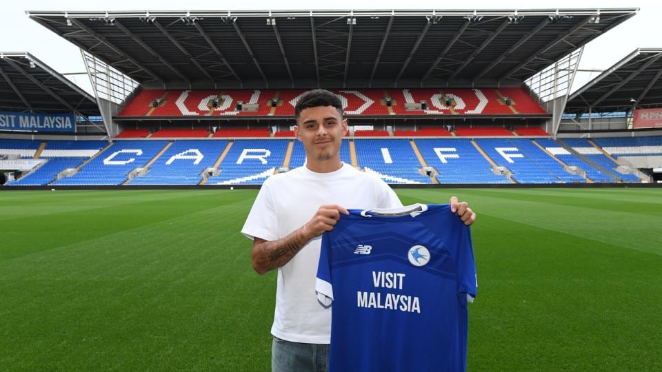 Alexander Robertson juega en el Cardiff City. (Foto Cardiff)