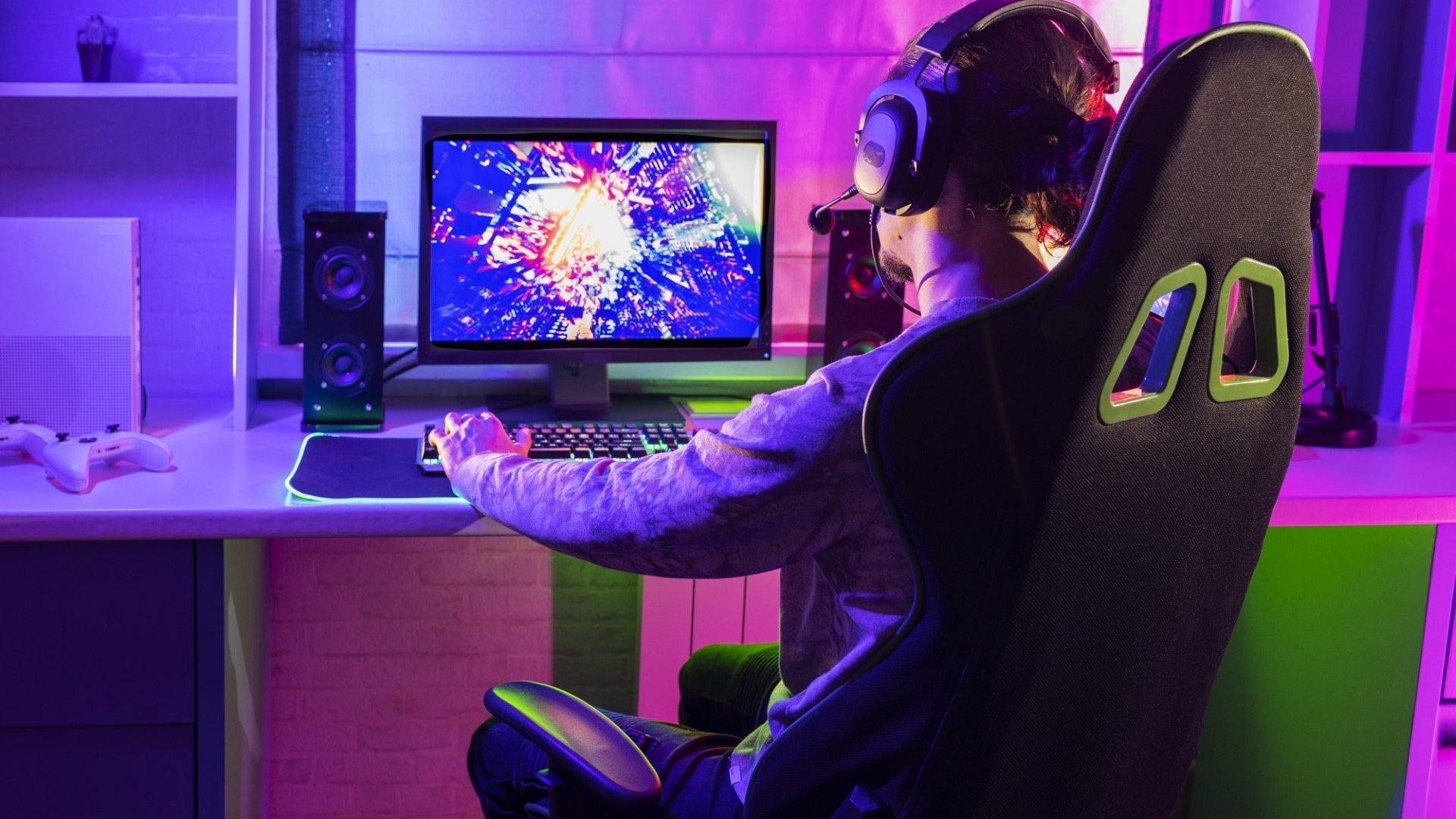 Saca todo el provecho con seguridad a las nuevas tendencias de Internet (Difusión)