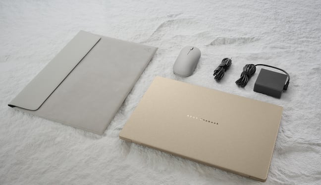 ASUS lanza la laptop más potente para IA, la Zenbook A16 de 1.2kg y más de 21 horas de batería.
