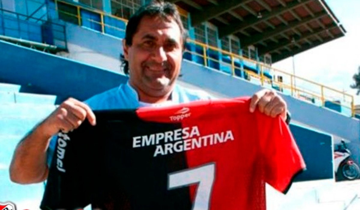 Julio Zamora fue delantero y DT de Newell’s Old Boys de Argentina. (Foto: Agencias).