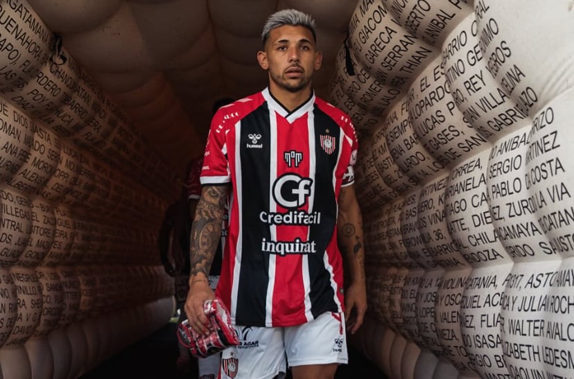 Juan Cruz González debutó en Chacarita Jrs. de la Segunda División de Argentina. (Foto: juan_gonzalez.18)