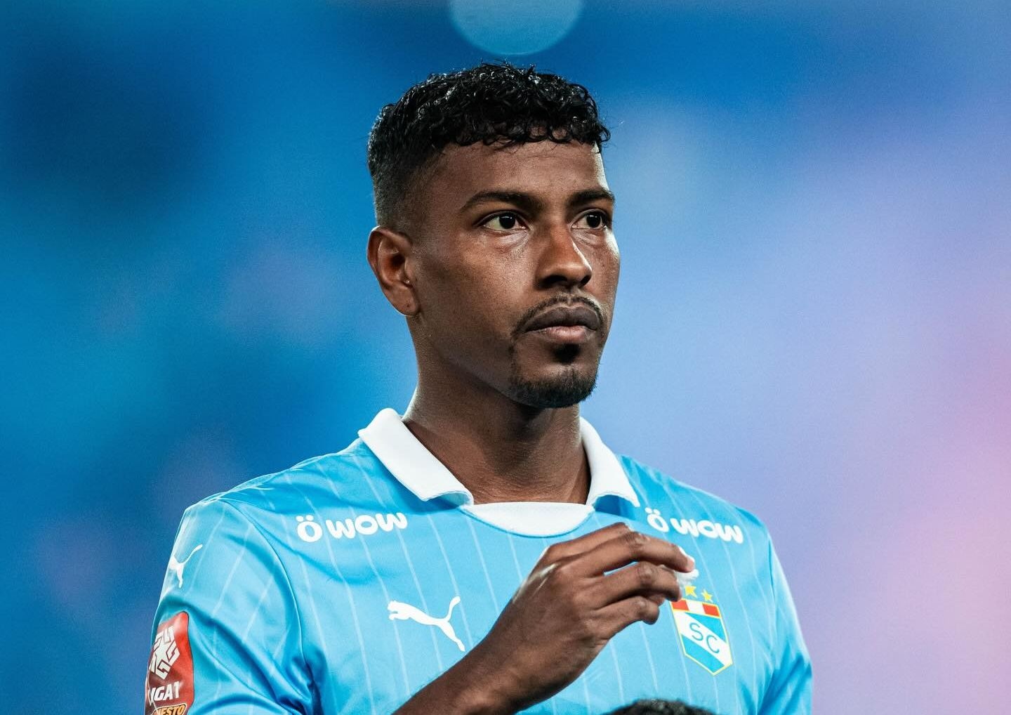 El defensor de Sporting Cristal también se refirió al pésimo estado del campo del Estadio Nacional, que no permite practicar el mejor fútbol posible.