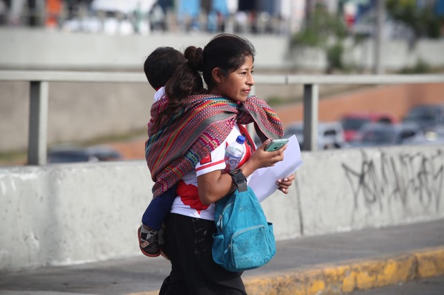 Las mejores postales de la llegada de hinchas al Estadio Nacional (Foto: Jorge Cerdán / GEC)