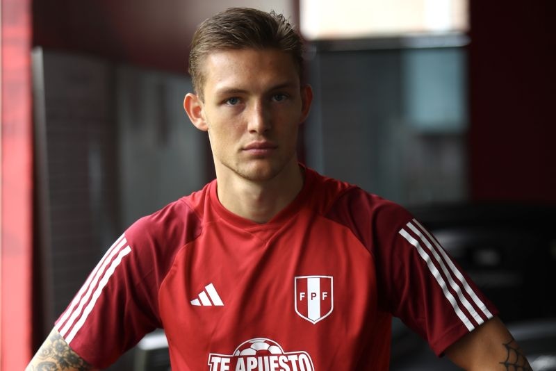 Oliver Sonne estuvo convocado para los partidos ante Chile y Argentina (Foto: FPF)