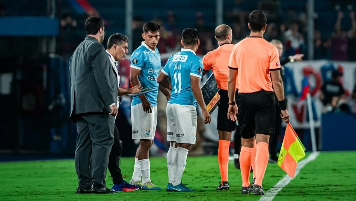 Paulo Autuori será el guía de Henry Caparó en esta etapa de su carrera. (Foto: Sporting Cristal)