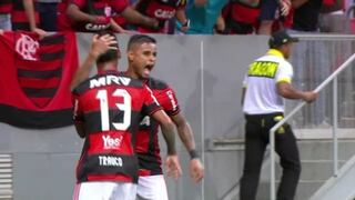 Flamengo sigue invicto en el 2017: derrotó 2-0 a Gremio con asistencia de Miguel Trauco