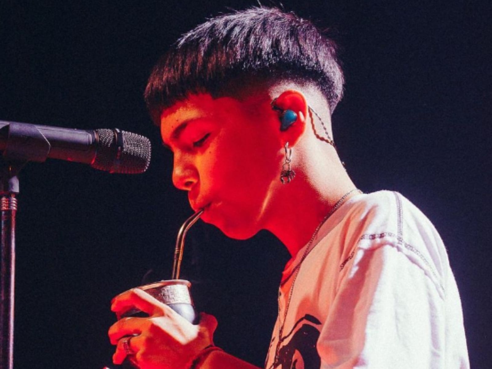 El trapero tomando mate (Foto: Milo J / Instagram)