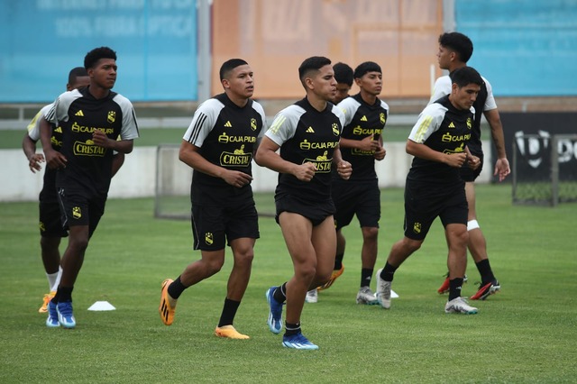 Entrenamiento del equipo de Sporting Cristal en la sede de la Florida en el distrito del Rimac. (Fotos: jorge.cerdan/@photo.gec)
