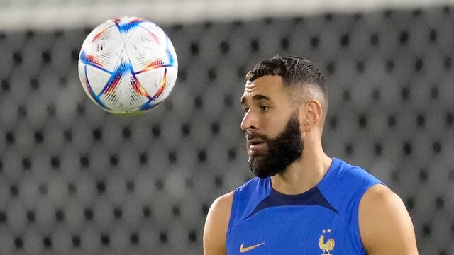 Deschamps termina con los rumores: Karim Benzema no volverá con Francia