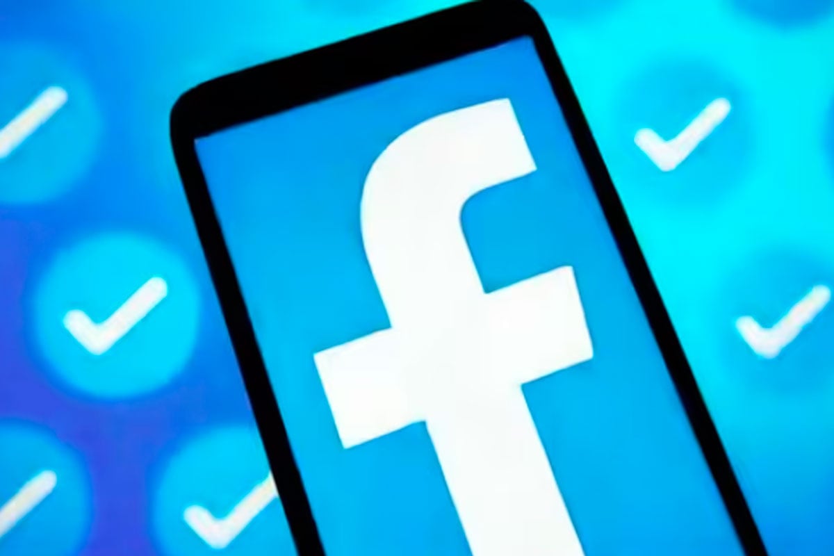 On Facebook specifically, a "The password you entered is incorrect. Have you forgotten your password?" message appeared, which is why many believed they had been hacked.