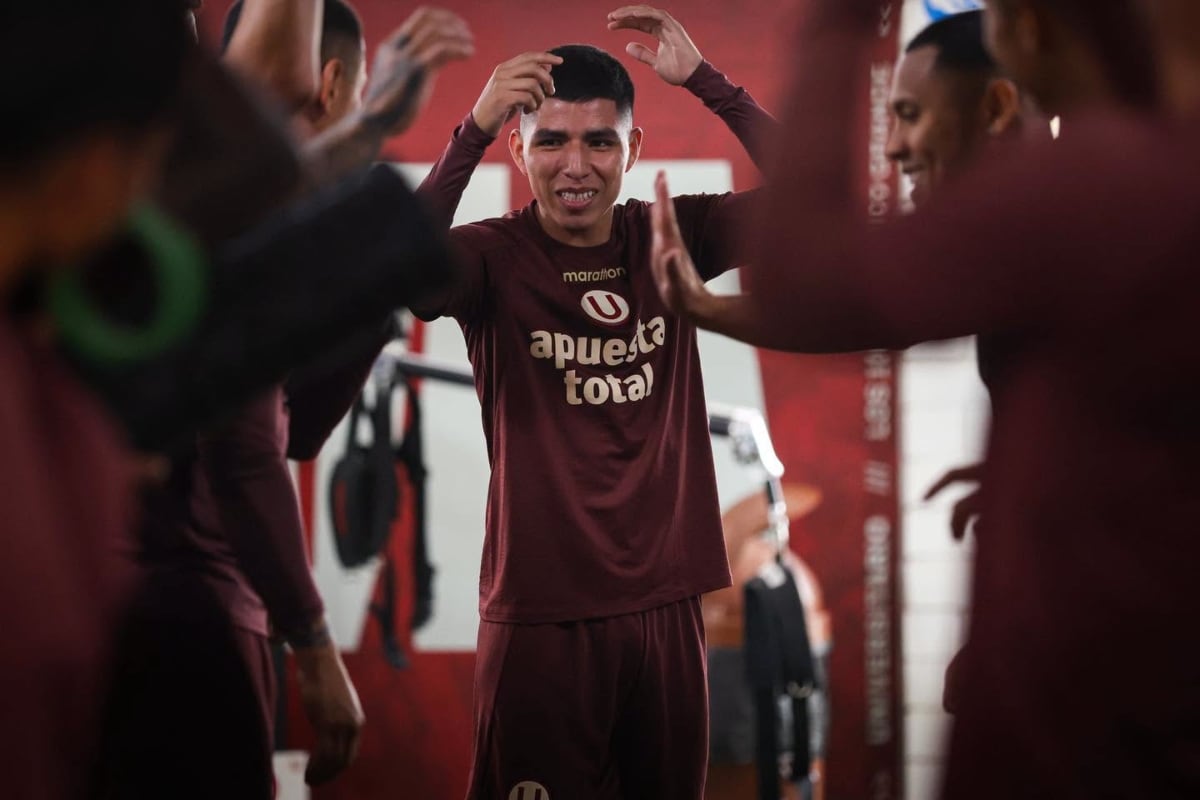 Piero Quispe debutó en la Liga 1 2026 ingresando por Jairo Concha. (Foto: Universitario)