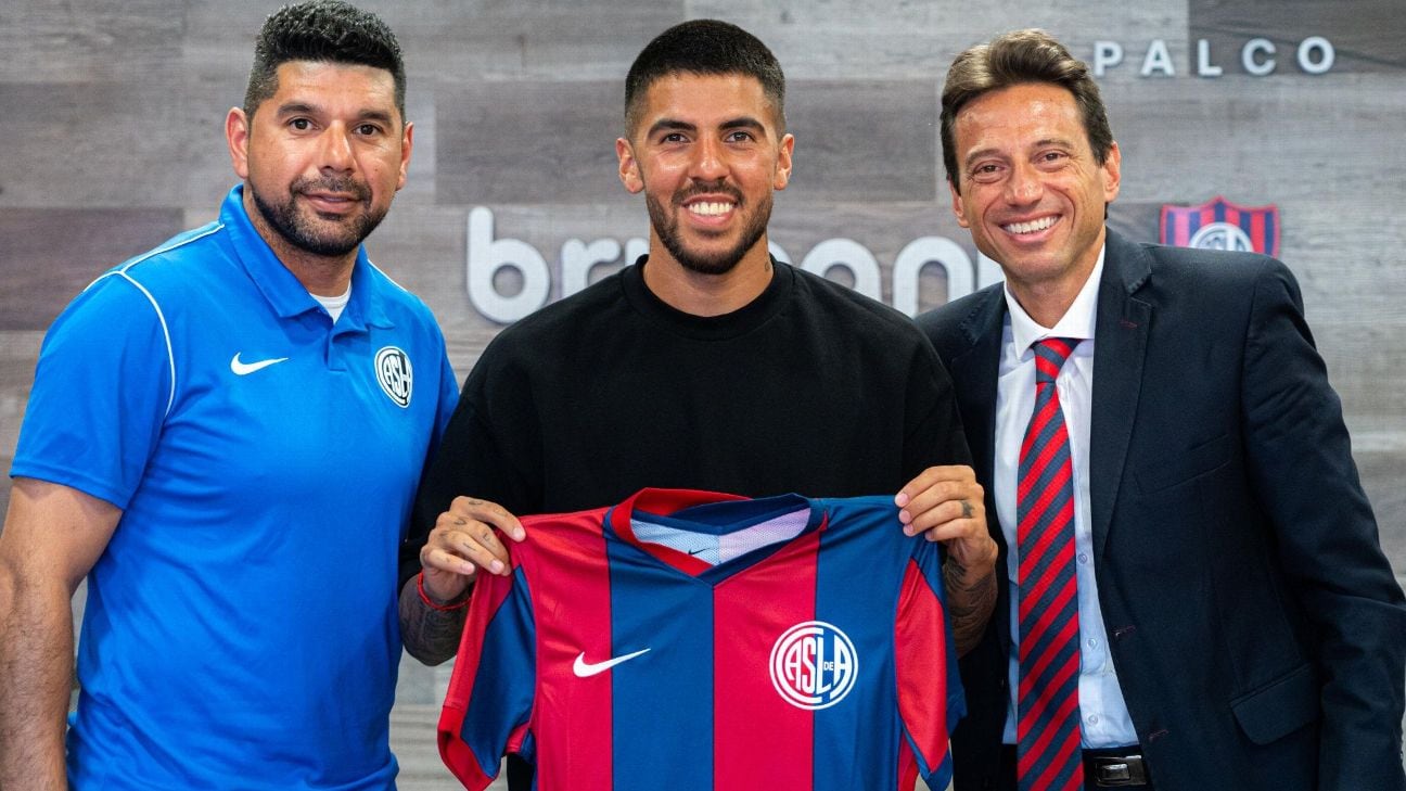 Pese a la gran expectativa en su presentación en San Lorenzo, no tuvo continuidad y decidió regresar a Barracas Central.