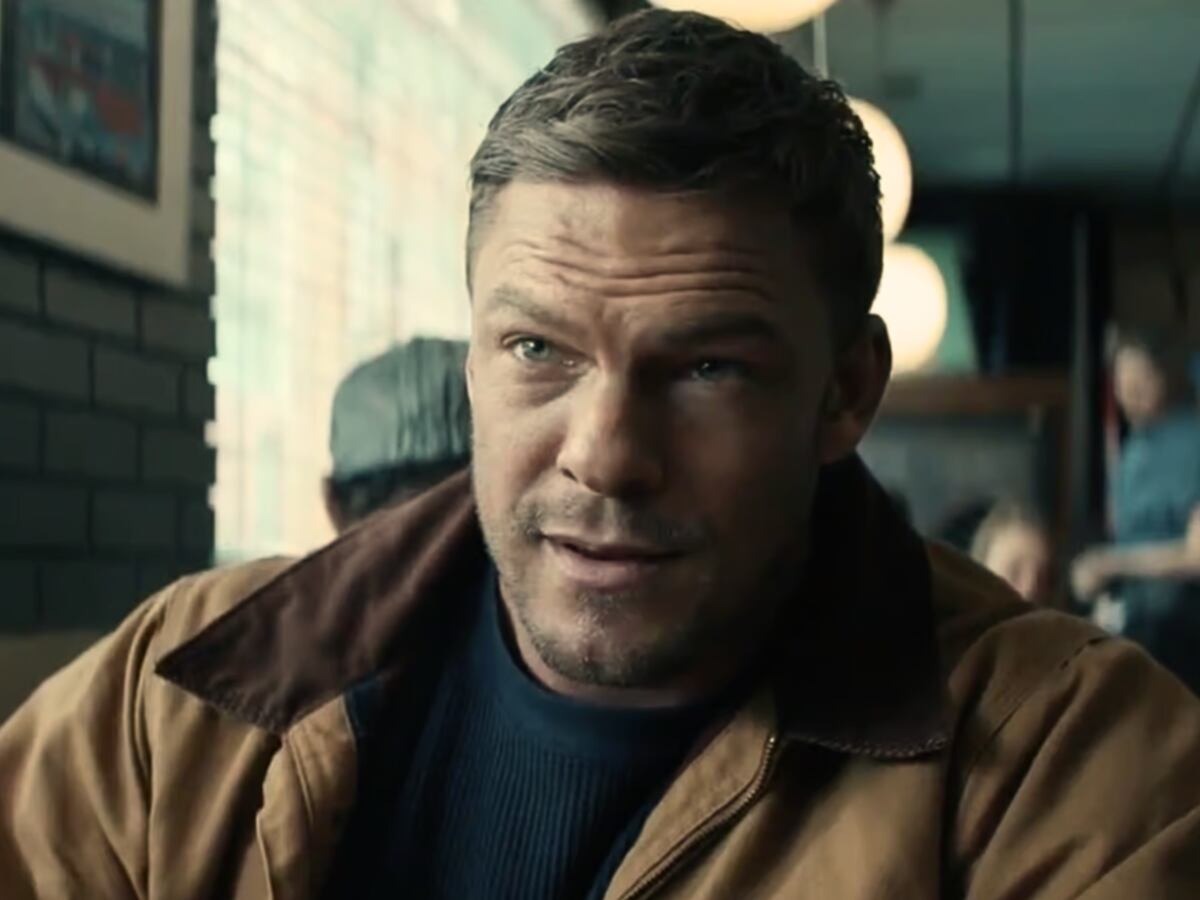 Alan Ritchson interpreta a Jack Reacheren la serie “Reacher” (Foto: Amazon Studios)