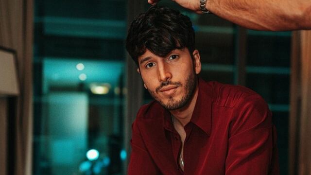 Sebastián Yatra anuncia el lanzamiento de la canción “Delincuente” tras video viral de su “arresto”