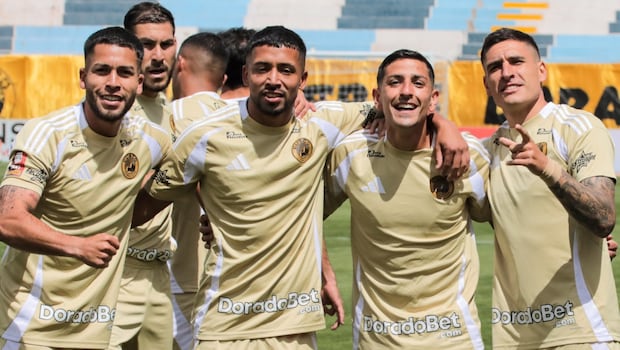 Cusco FC y Juan Pablo II College se enfrentaron por el Torneo Apertura 2025. (Foto: Liga 1)