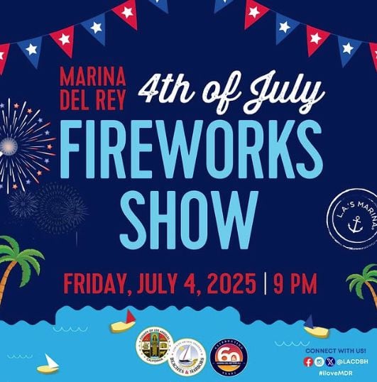 One of the most popular and picturesque shows is in Marina del Rey, where fireworks explode over the Pacific Ocean. (Photo: Marina del Rey)