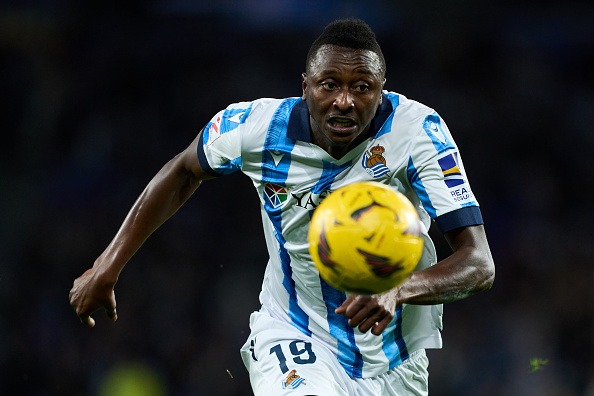 Sadiq Umar tiene 26 años y juega como delantero en la Real Sociedad. (Foto: Getty Images)
