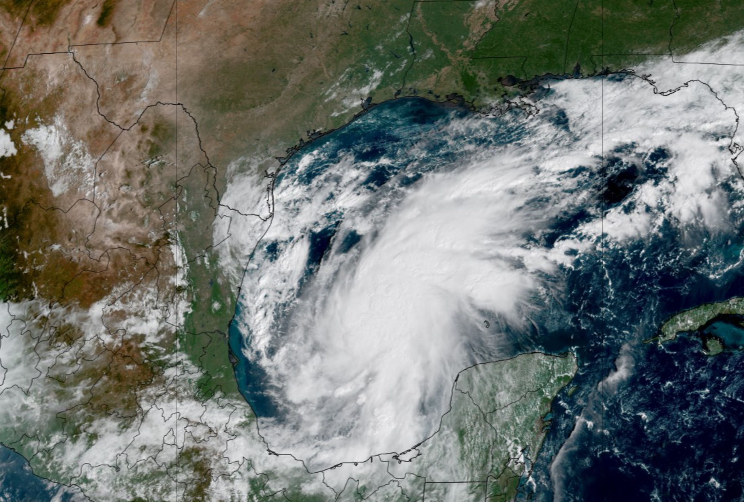 MIAMI, FLORIDA (UNITED STATES), 09/10/2026.- Hurricane Isaias is approaching Florida with 115 mph winds. Check the latest storm position, estimated landfall window and official safety alerts. PHOTO BY HANDOUT / CIRA/CSU / AFP