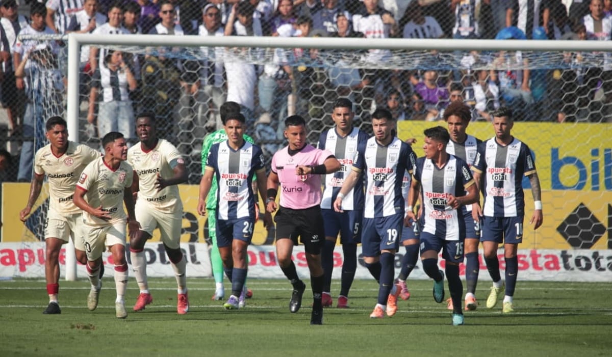 Alianza Lima buscará revertir expulsión de Carlos Zambrano. (Foto: Antonio Melgarejo / GEC)