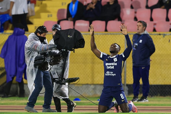 Alianza Lima venció a U. Católica en el Atahualpa de Quito. (Foto: Getty Images)