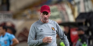 Miguel Rondelli arremetió contra el arbitraje tras el empate entre Melgar y Universitario. (Foto: Paloma del Solar/@photo.gec)