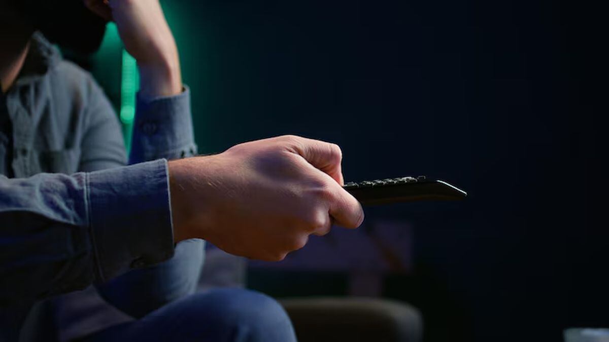 El mundo del fútbol busca combatir la piratería. (Foto: Freepik)