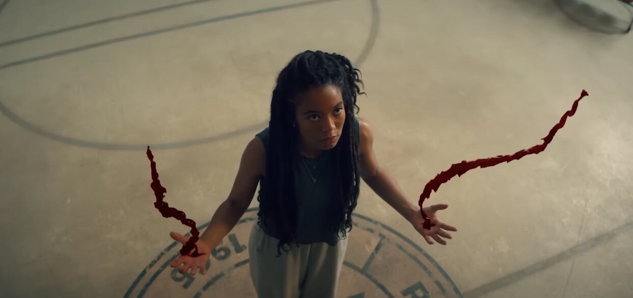 Marie Moreau puede controlar su propia sangre y utilizarla como un arma (Foto: Amazon Studios)