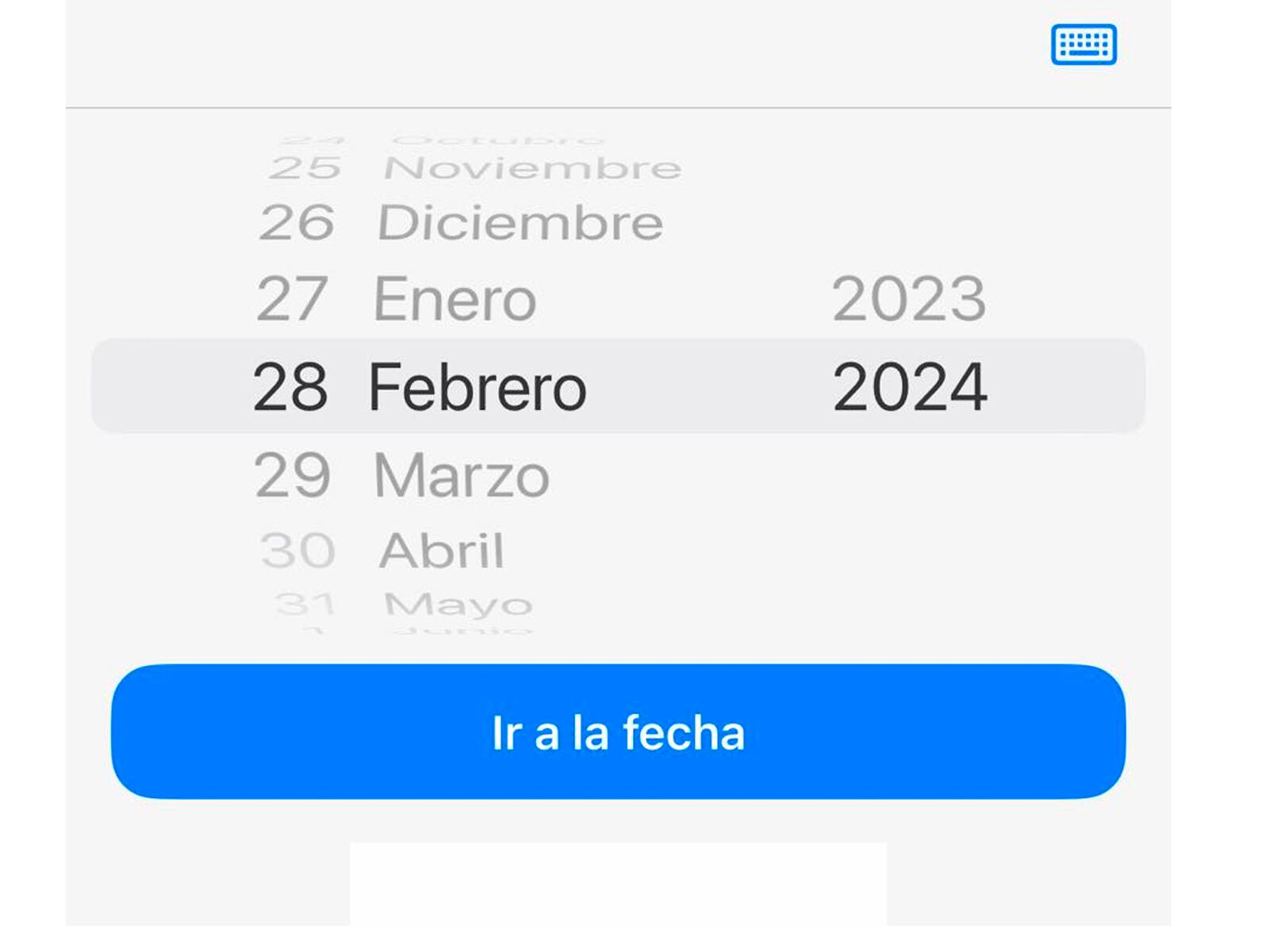 WHATSAPP | En los iPhone también se te mostrará un calendario, pero podrás visualizar también la fecha en que intercambiaste tu primer mensaje con tu amigo. (Foto: Depor - Rommel Yupanqui)