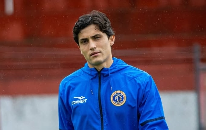 Sebastián Pineau suma su tercera camiseta en el fútbol peruano, tras César Vallejo y Alianza Lima. (Foto: FC Cajamarca)