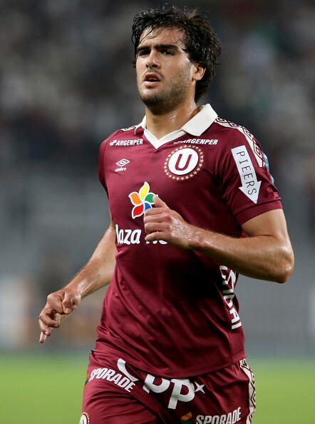 Álvaro Ampuero tuvo dos etapas como jugador de Universitario de Deportes: entre 2010-2012 y 2014-2015. (Foto: Getty Images)