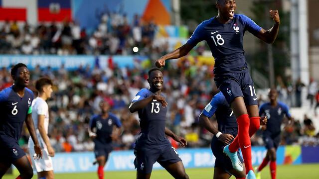 Francia debutó en el Mundial Sub 17 con un triunfo de 2-0 sobre Chile