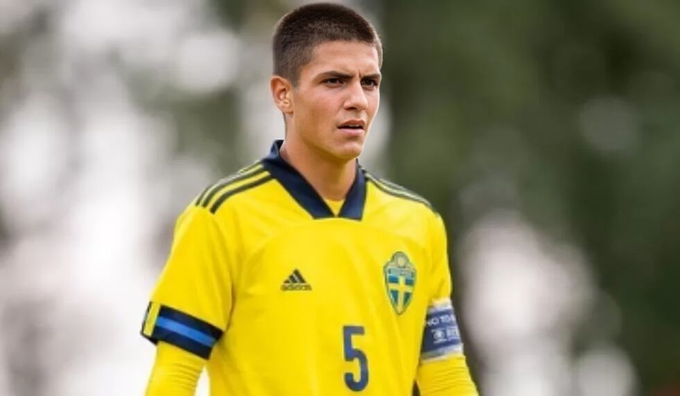 Matteo Pérez Vinlöf ya sumó minutos con la selección juvenil de Suecia. (Foto: ASF)