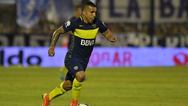 Carlos Tévez tuvo un gran gesto con aficionada argentina