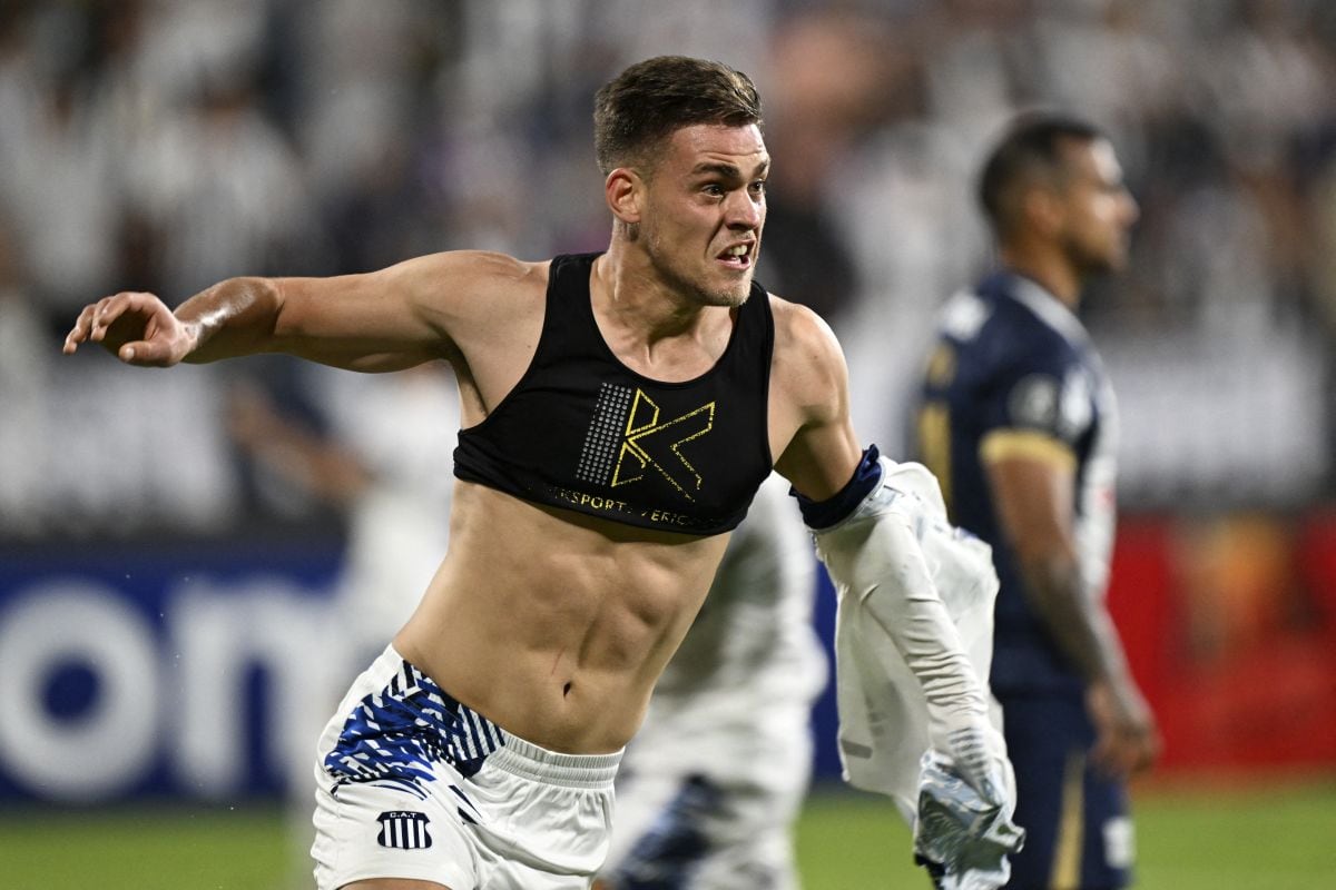 Federico Girotti marcó dos goles con la camiseta de Talleres ante Alianza Lima en la Copa Libertadores pasada. (Foto: Getty Images)