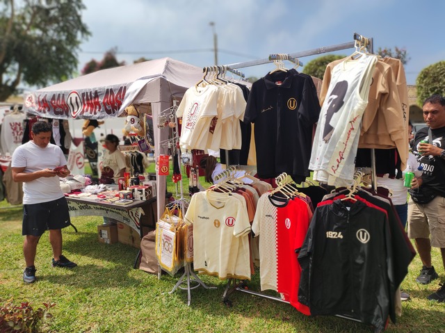 Las mejores postales de 'La Ruta de Lolo', evento conmemorativo por el natalicio de 'Lolo' Fernández, ídolo de Universitario. (Foto: Roy Galdos / Depor)