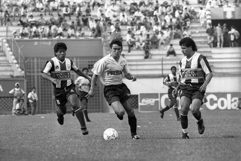 Marquinho es otro jugador brasileño que la 'rompió' en Boys. Jugó en dos oportunidades; la primera de 1990 a 1992 y la segunda, en 1999. Ojo, marcó 49 goles para los porteños. (Foto: GEC Archivo Histórico)