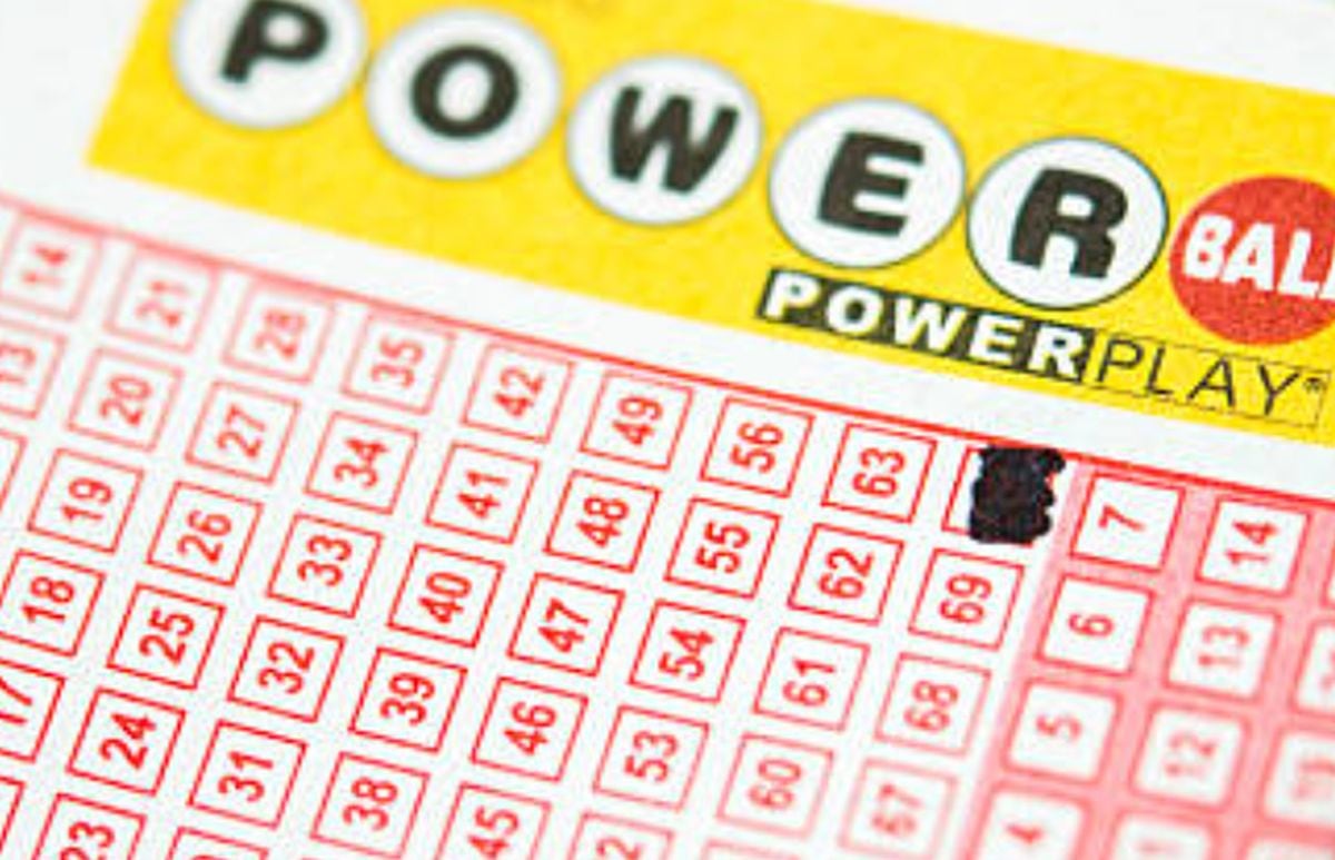 Los sorteos de Powerball se llevan a cabo tres veces por semana: los lunes, miércoles y sábados. (Foto: Getty Images)