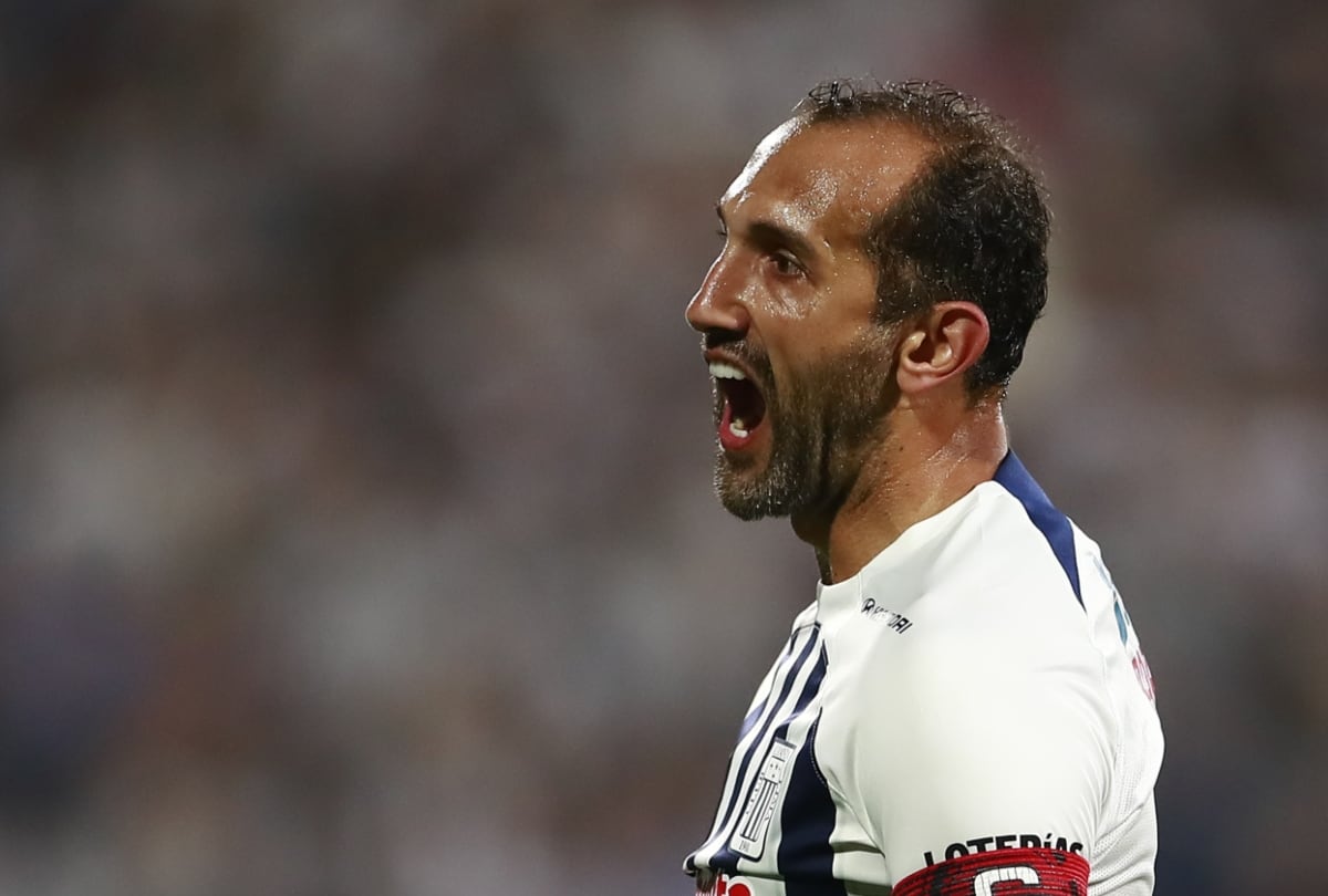 Hernán Barcos ganó dos títulos nacionales en Alianza Lima. (Foto: GEC)