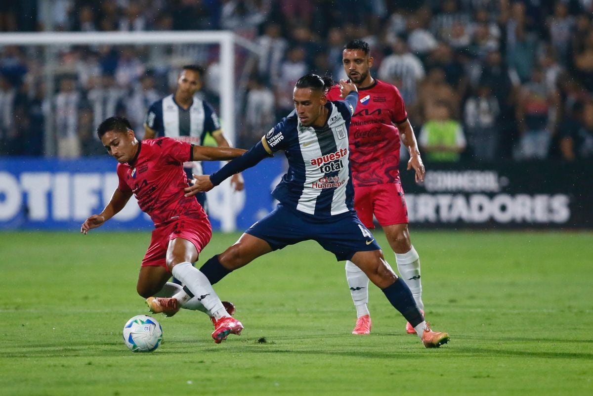 Alianza Lima enfrentará por segundo año consecutivo a un club paraguayo en la Fase 1 de la Copa Libertadores: en 2025 lo hizo contra Nacional. (Foto: Fernando Sangama/GEC)