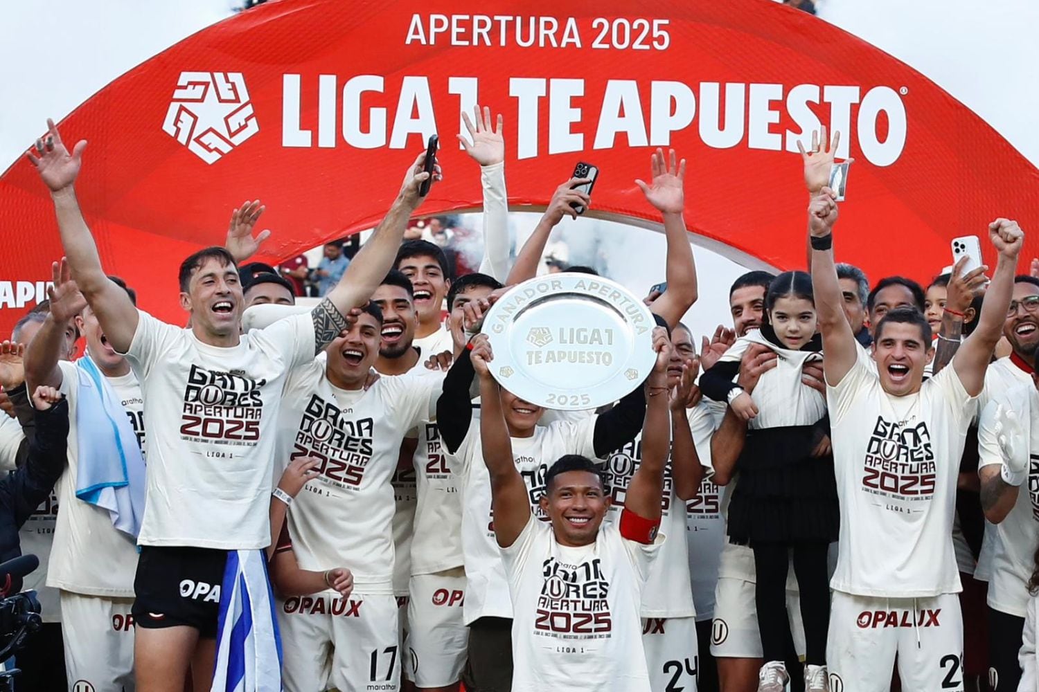 Universitario de Deportes sumó 39 puntos y ganó el Apertura 2025 en el Monumental, que contó con 70 mil presentes. (Foto: Fernanda Sangama / GEC)