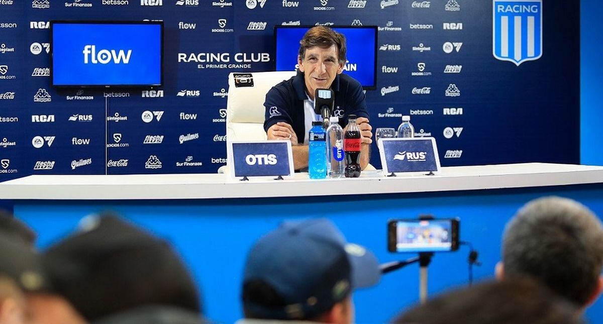 Declaraciones del DT de Racing tras caer en Brasil (Difusión)